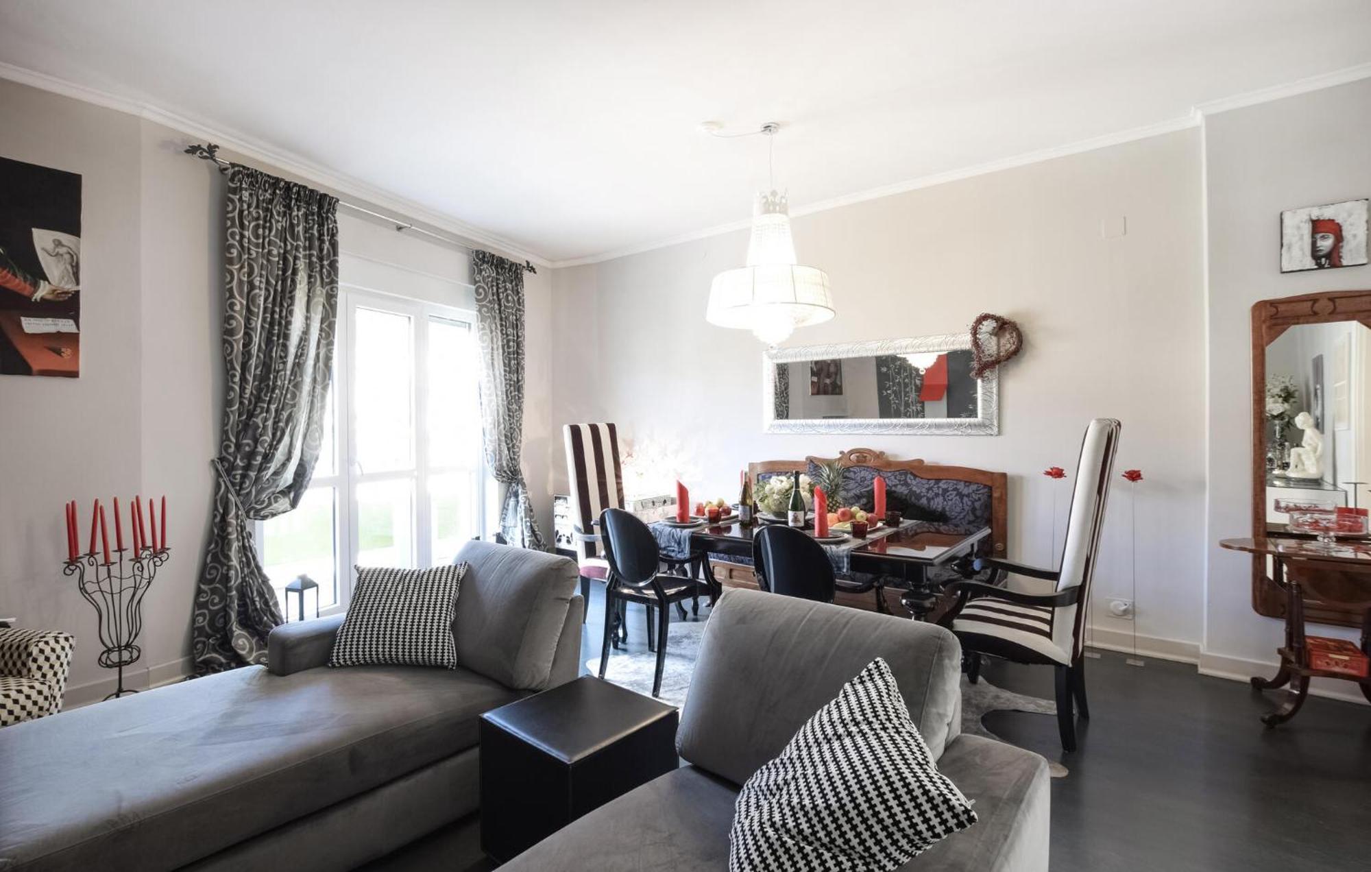 2 Bedroom Cozy Apartment In 고리치아 외부 사진